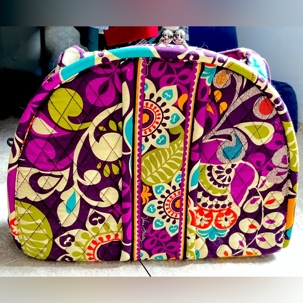 Vera Bradley kiss lock handbag
